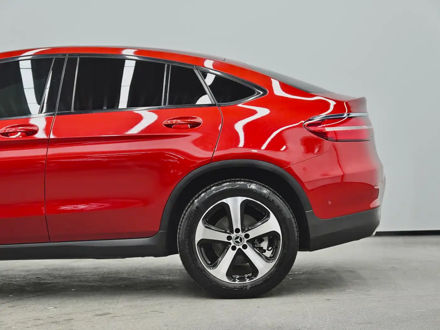 Mercedes-Benz GLC Coupe 2019 GLC 200 4MATIC Coupe SUV фото 21