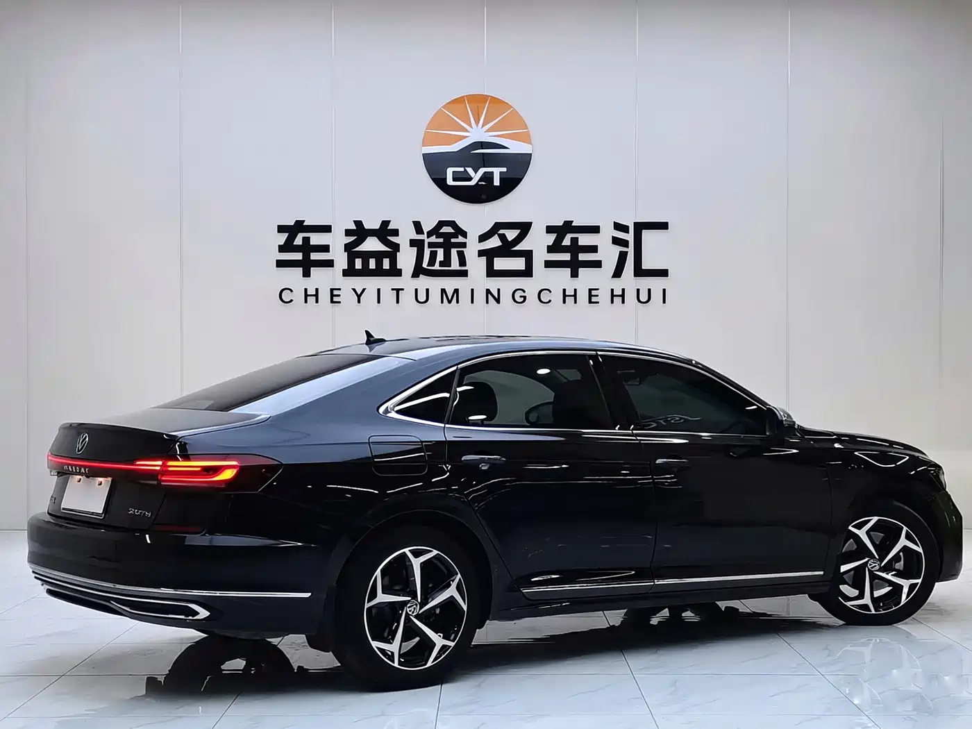 Volkswagen Passat 2024 Model 380TSI Starlight Elite фото 6