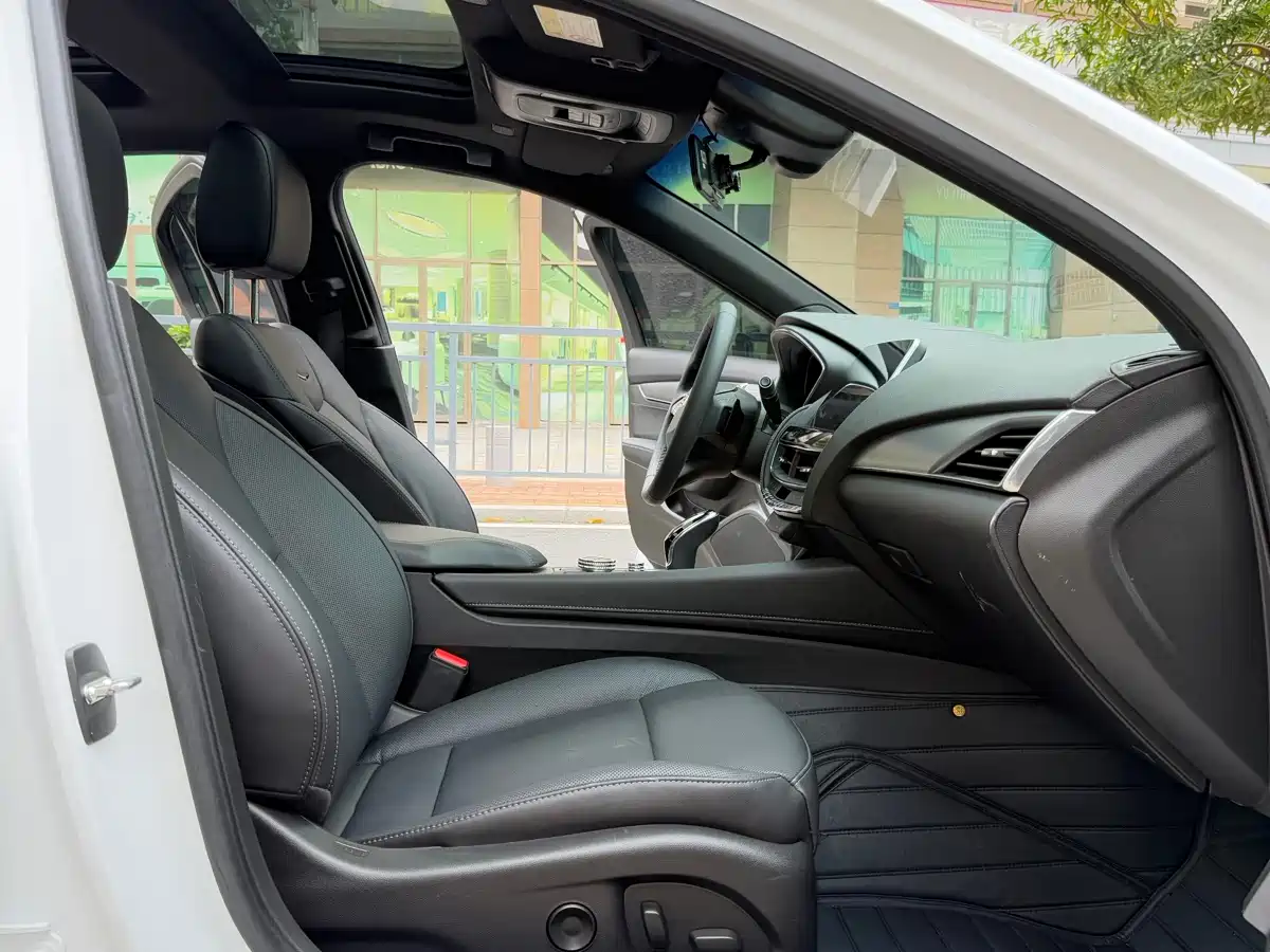 Cadillac CT5 2023 28T Prestige Style фото 23