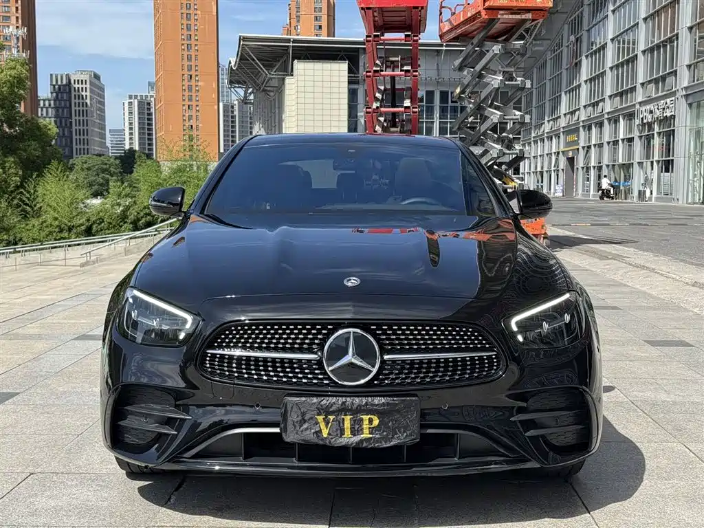 Mercedes-Benz E-Class (Import) 2023 E 260 Fashion Sport Edition фото 2