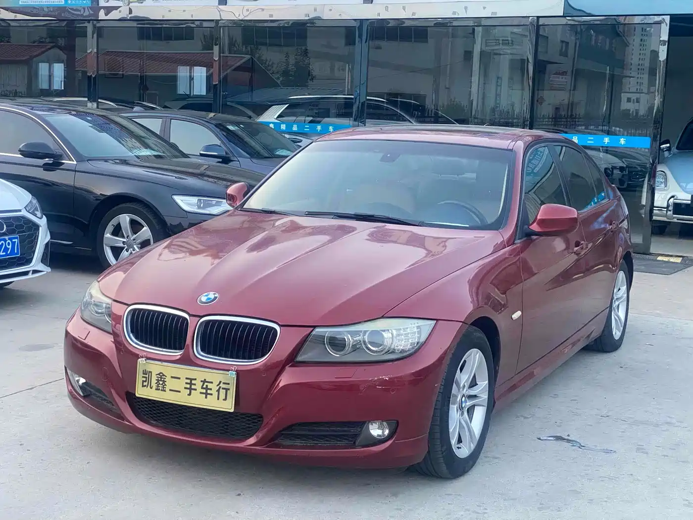 BMW 3 Series (Import) 2010 320i Luxury