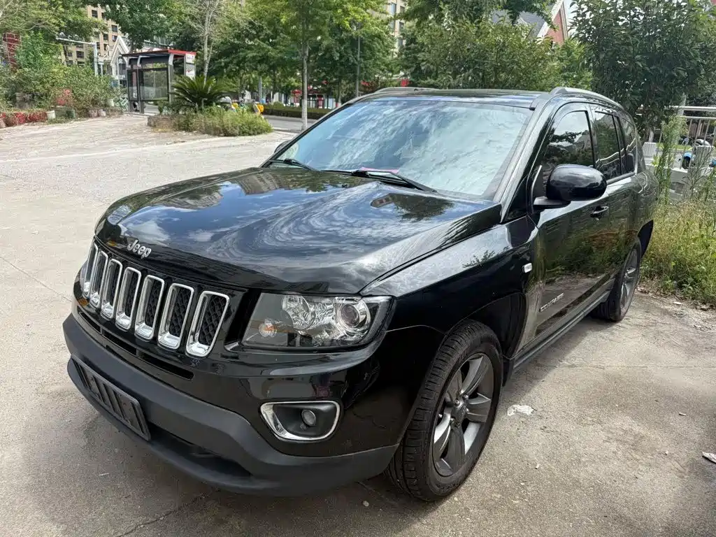 Jeep Compass (Import) 2016 2014 Facelift 2.4L 4WD Comfort Edition