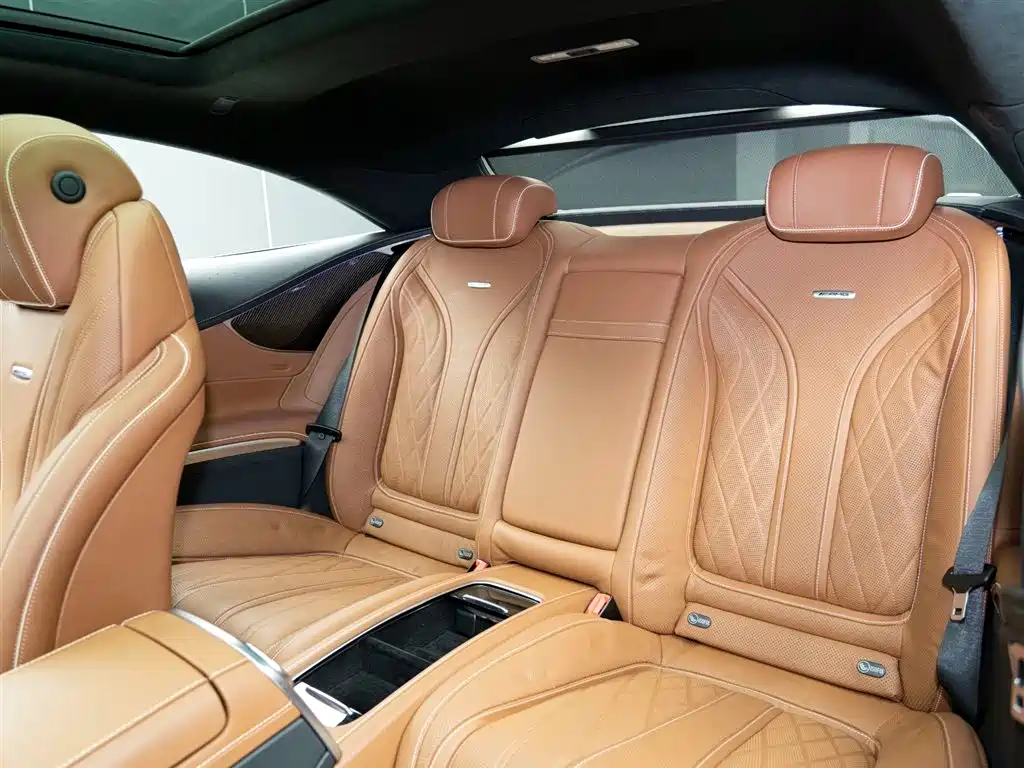 Mercedes-Benz S-Class AMG 2018 AMG S 63 4MATIC+ Coupe фото 12
