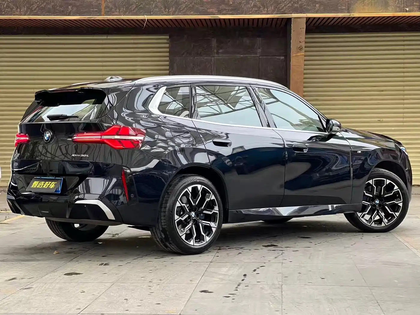 BMW X3 2025 xDrive30L Premium Model M Sport Black Package фото 8