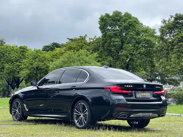 BMW 5 Series 2023 530Li Leading M Sport Package — фото 4