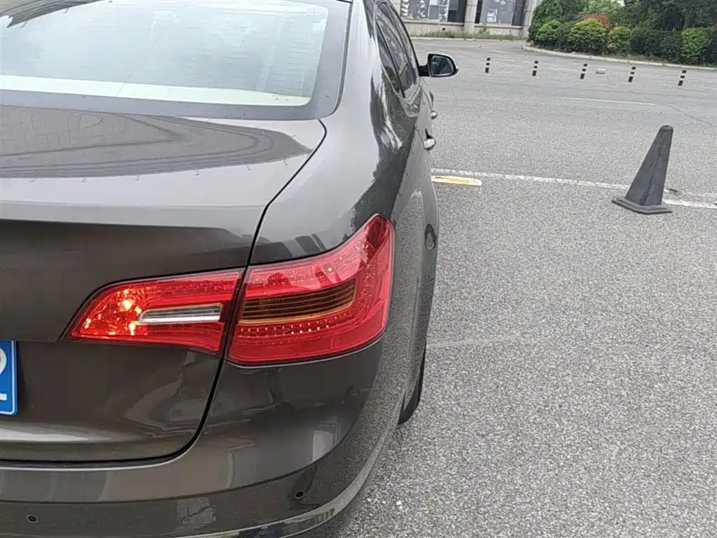Kia K7 2012 2.4L Premium фото 8
