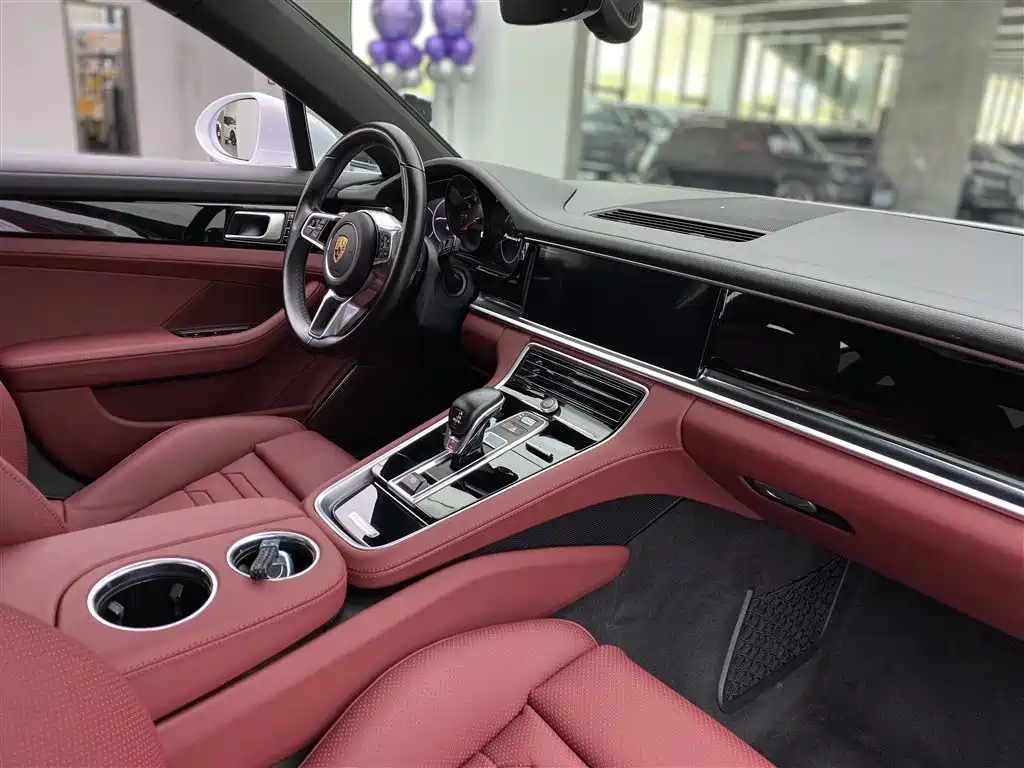Porsche Panamera 2019 Panamera 4 Executive Long Wheelbase 2.9T фото 7