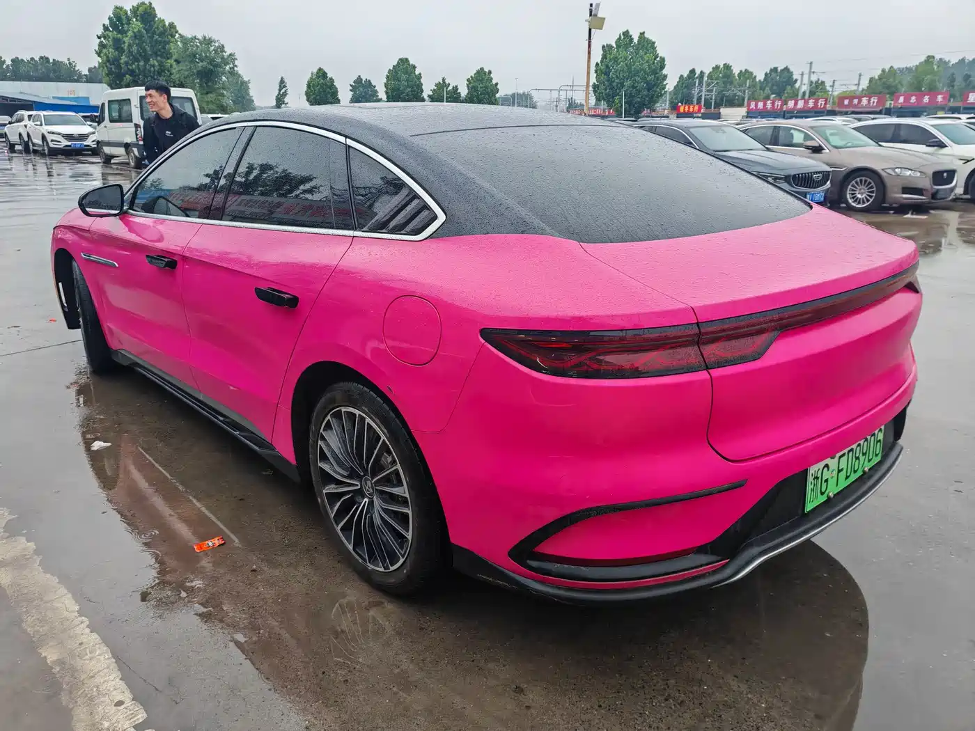 BYD Han 2022 DM-i 121KM Premium Edition фото 6
