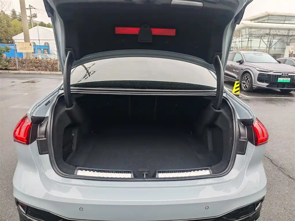 Audi A5L 2025 2.0T Sport Edition Plus фото 10