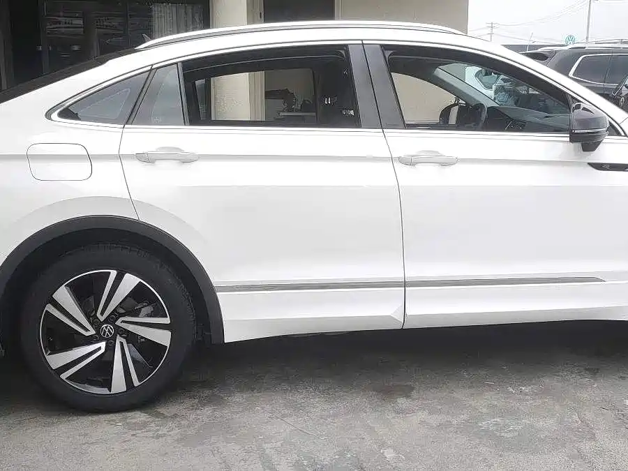 Volkswagen Tiguan X 2021 330TSI 2WD Flagship фото 6