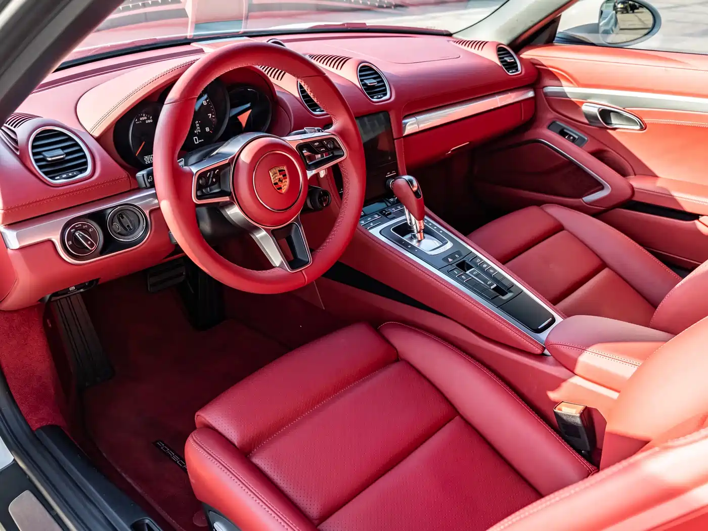 Porsche 718 2023 Boxster Style Edition 2.0T фото 15
