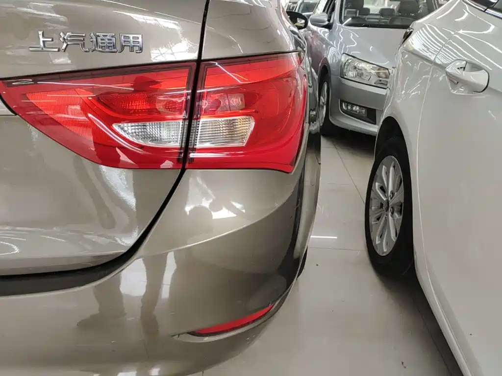 Фото 8 - Buick Excelle