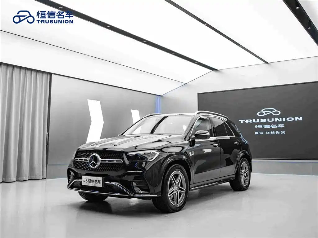 Mercedes-Benz GLE 2024 GLE 450 4MATIC Fashion фото 3
