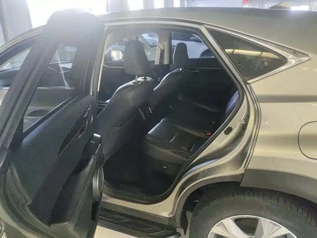 Lexus NX 2015 2015 300h AWD Edge Edition