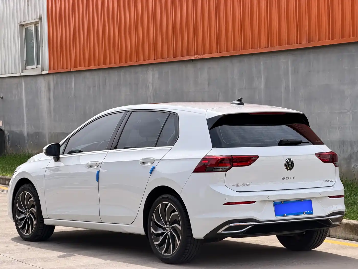 Volkswagen Golf 2023 Facelift 280TSI DSG Pro фото 7