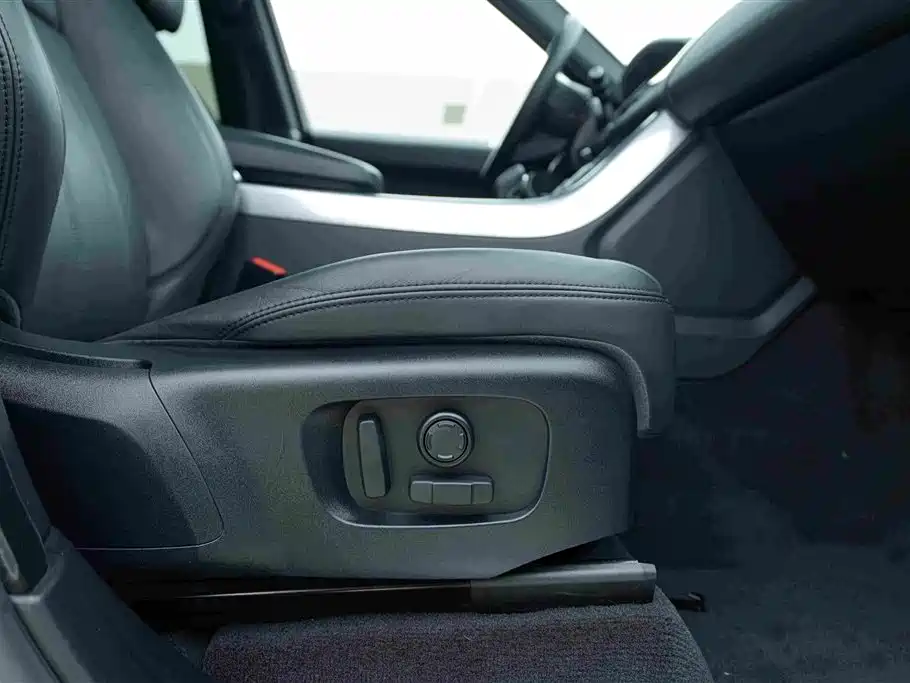 Фото 20 - Land Rover Range Rover Sport PHEV