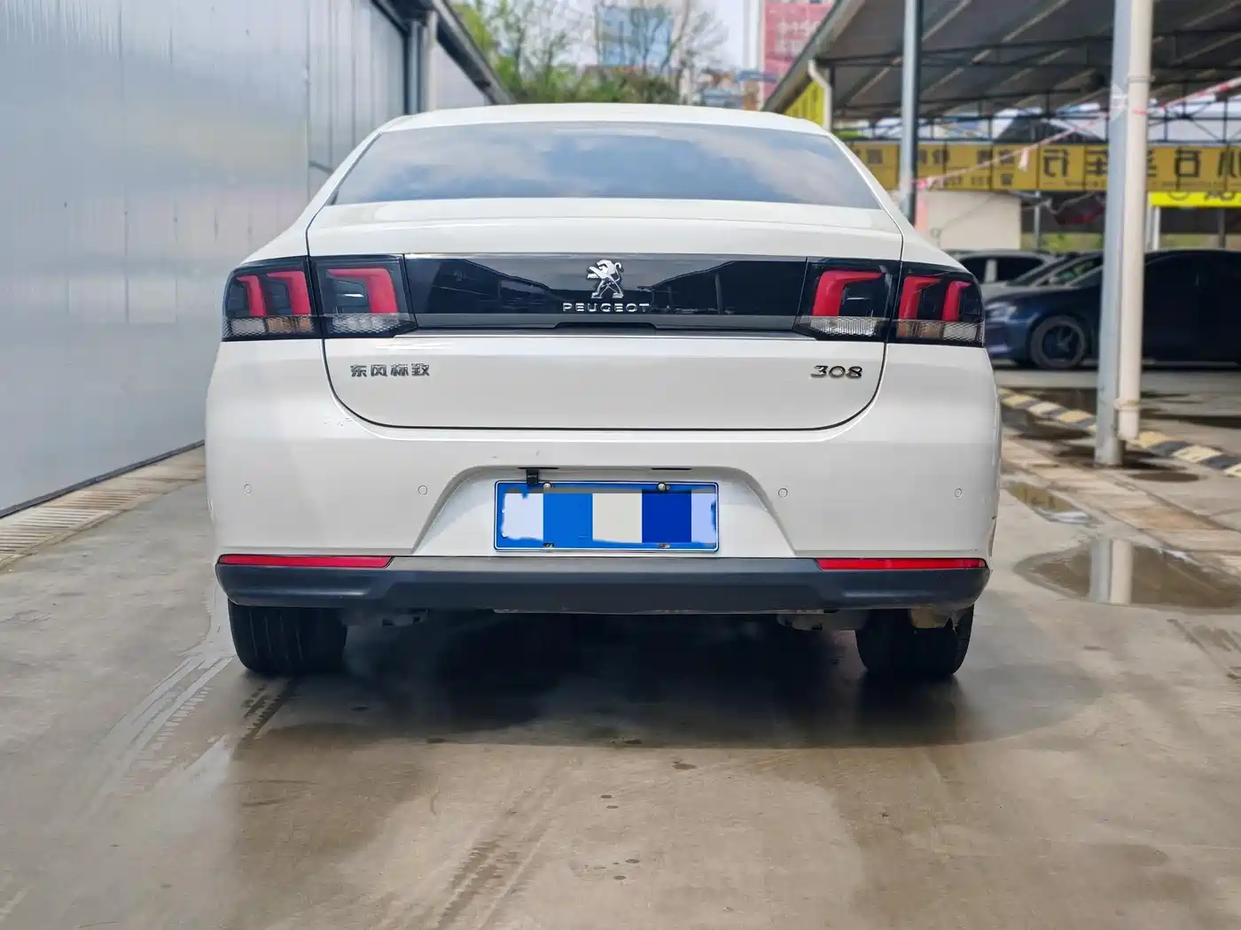 Peugeot 308 2016 1.6L Automatic Luxury фото 12