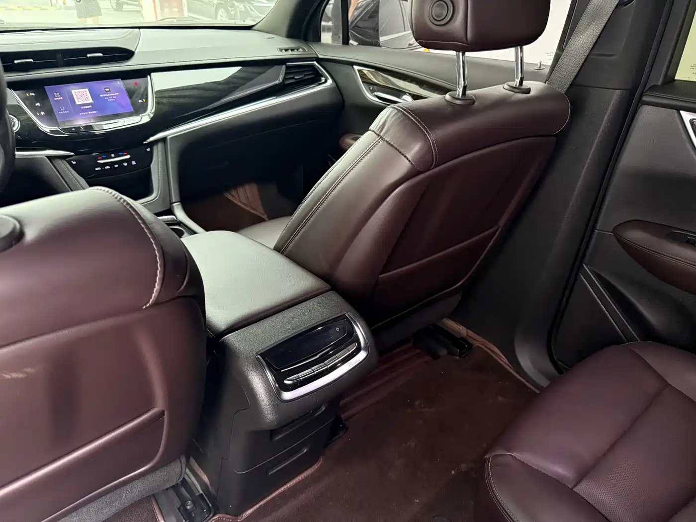 Cadillac XT6 2020 28T 6-Seater 4WD Luxury Model фото 8