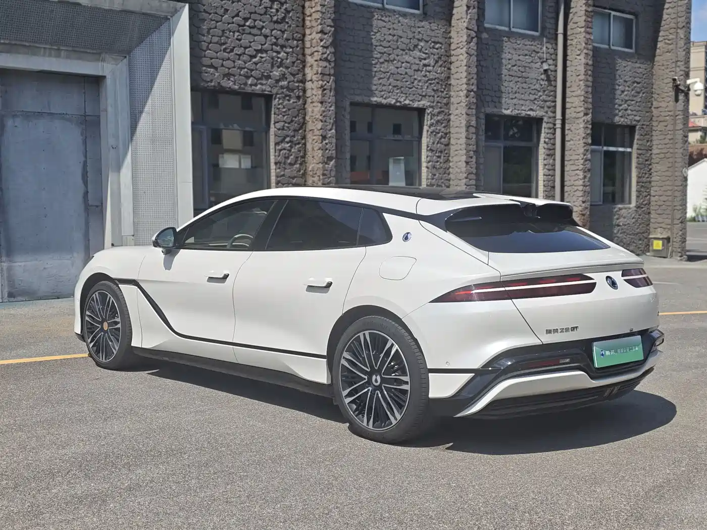Denza Z9GT 2024 2024 1100 AWD Ultra Edition