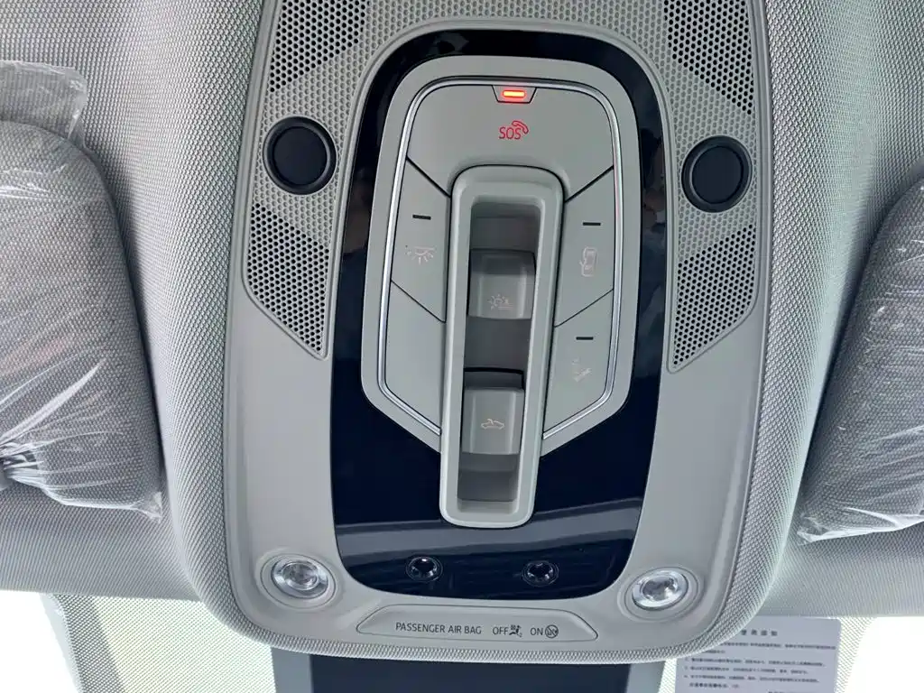 Audi e-tron 2026 2021 50 quattro Luxury