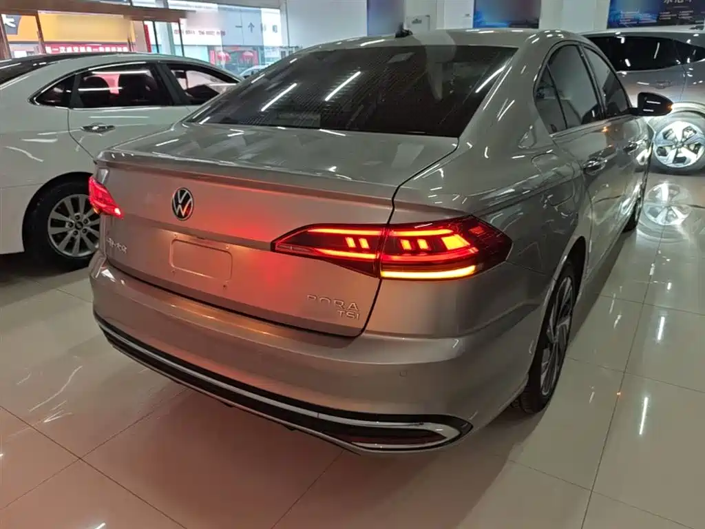 Volkswagen Bora 2023 280TSI DSG Prestige Edition фото 4