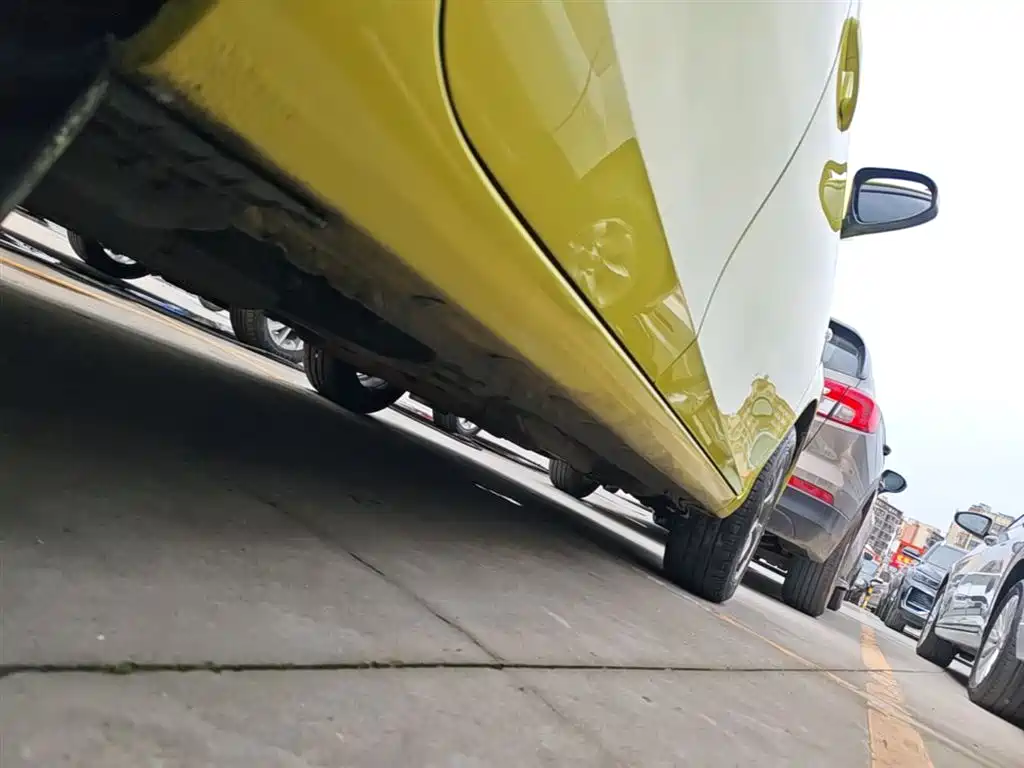 Toyota YARiS L Zhi Xuan 2019 1.5E CVT MeiDong Edition China VI фото 21