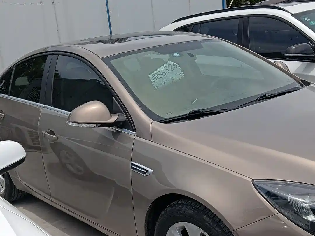 Buick Regal 2015 2.0L Leading Fashion Model фото 3