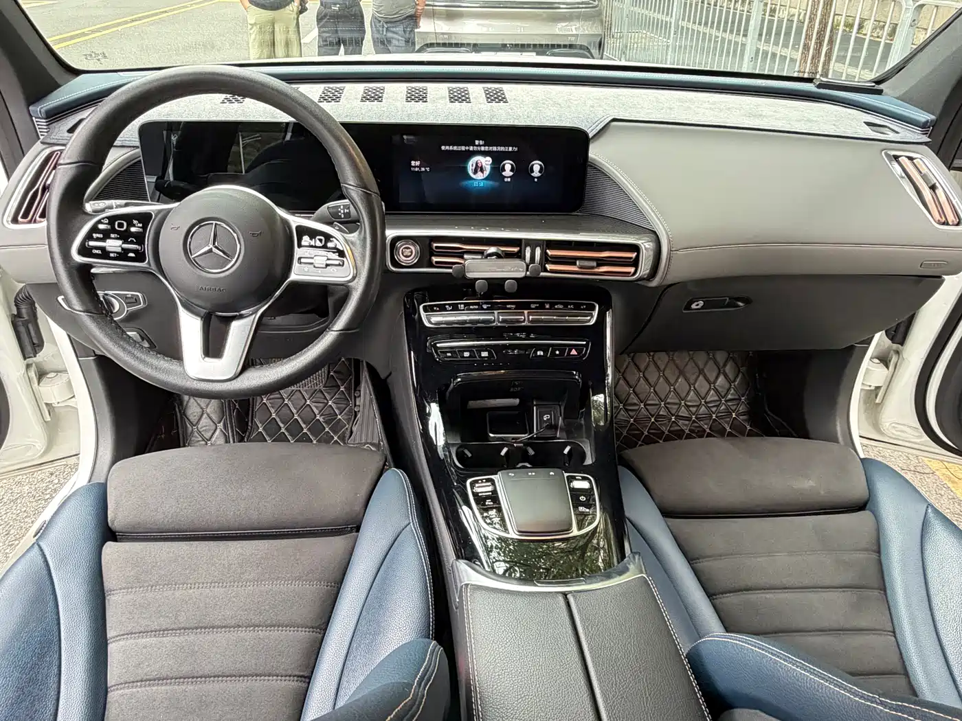 Mercedes-Benz EQC 2020 EQC 400 4MATIC фото 6