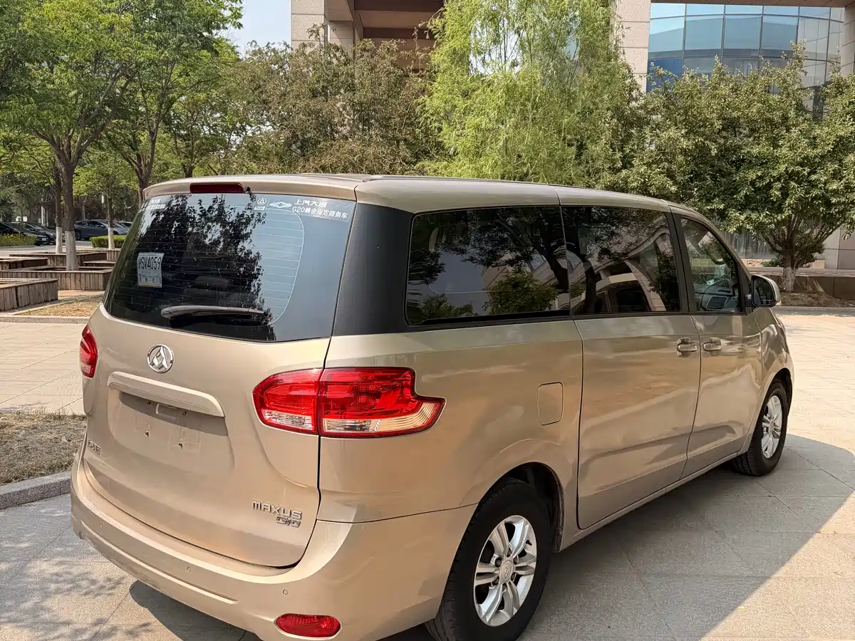 SAIC Maxus Maxus G10 2018 PLUS 1.9T Manual Elite Edition Diesel фото 3
