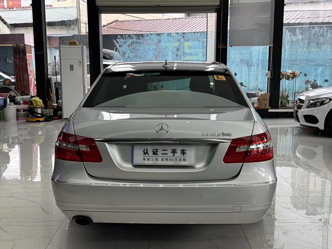 Mercedes-Benz E-Class (Import) 2010 E 200 CGI Elegance фото 9