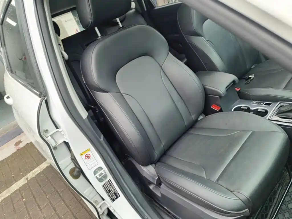 Фото 25 - Haval H2