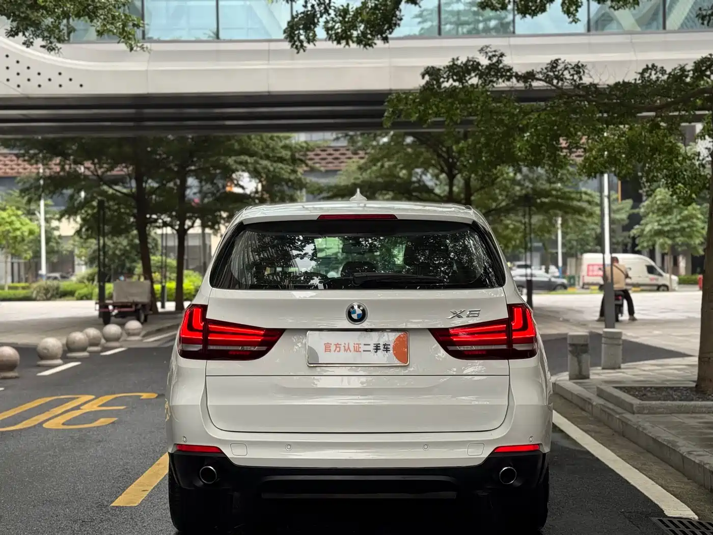 BMW X5 (Import) фото 8