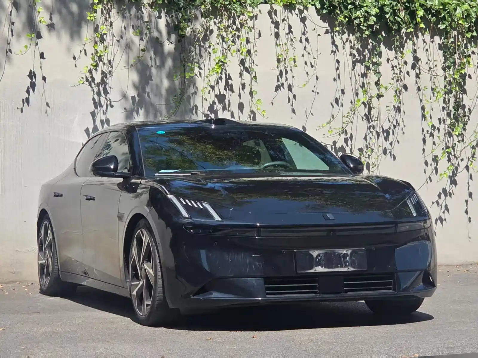 Фото 3 - Lynk & Co Z10