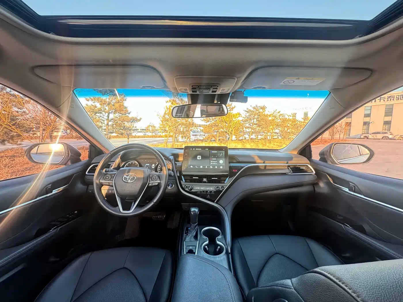 Toyota Camry 2021 2.0G Luxury Edition фото 17