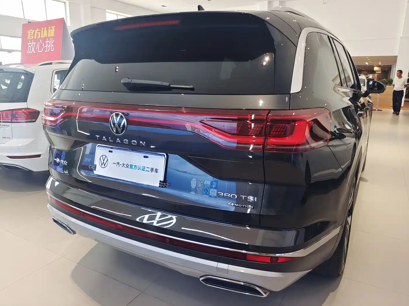 Volkswagen Talagon 2022 380TSI 4WD Luxury Premium Pro Edition 6-seater фото 5