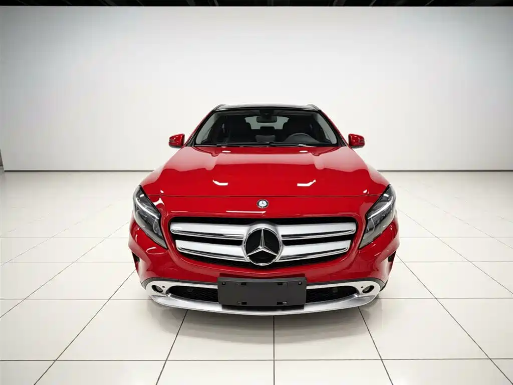 Mercedes-Benz GLA 2016 GLA 200 Dynamic фото 3