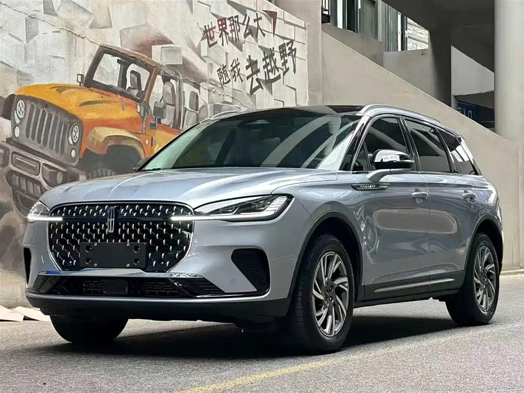 LINCOLN ADVENTURER