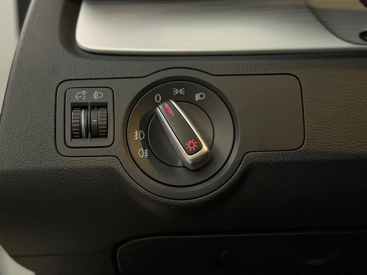 Volkswagen Magotan 2013 1.8TSI Leading фото 21