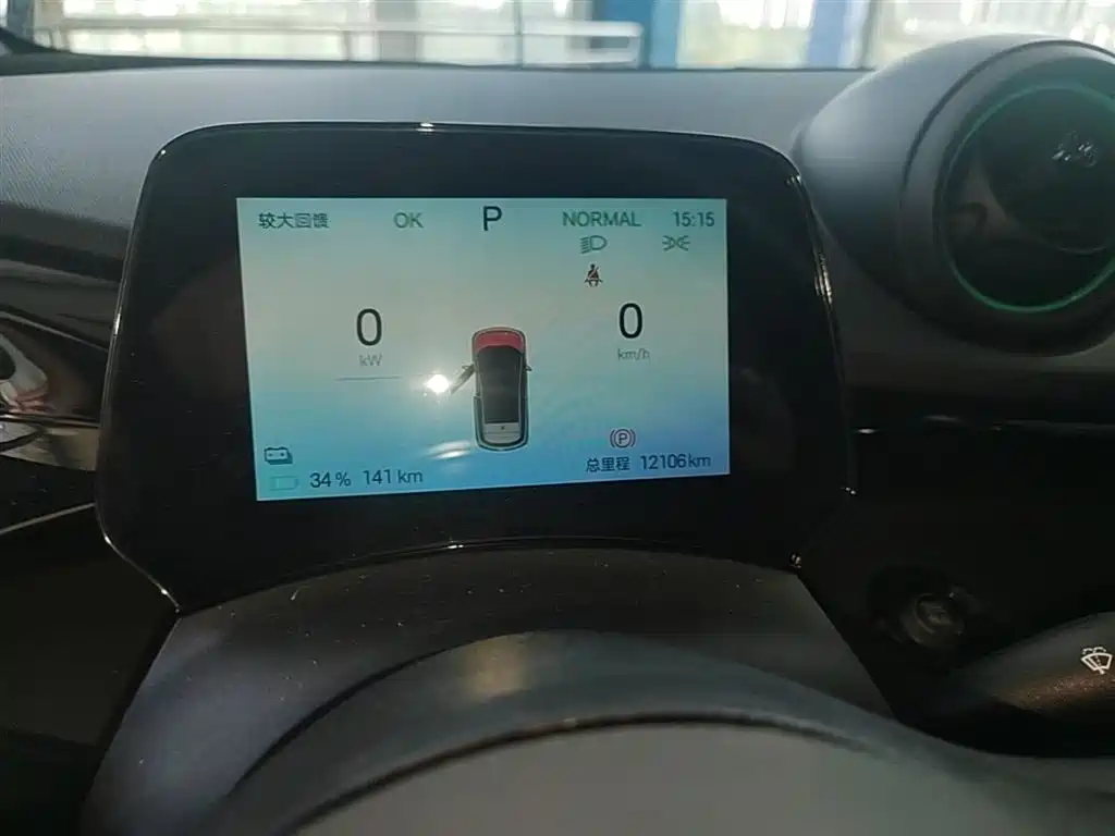BYD Dolphin 2024 Glory Edition 420km Fashion Edition фото 8