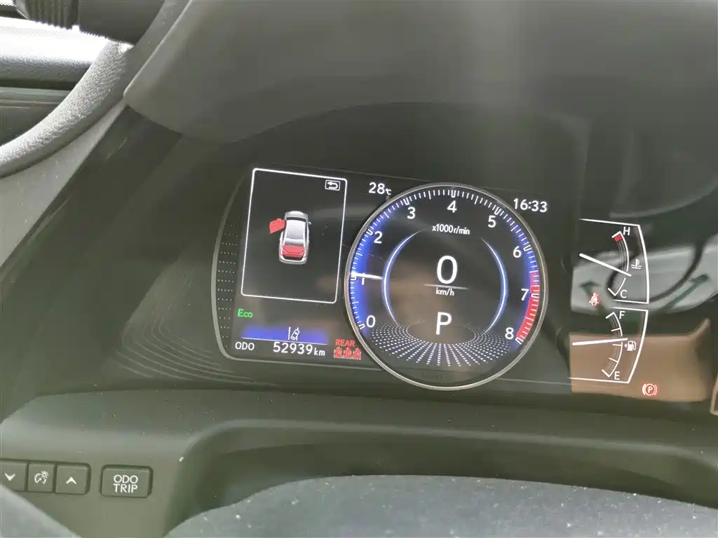 Lexus ES 2021 200 Excellence Edition фото 9