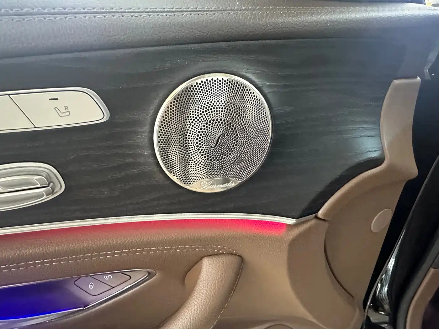 Mercedes-Benz E-Class 2022 Facelift III E 300 L Luxury фото 12