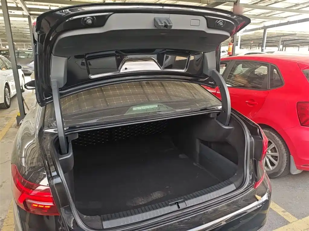 Volkswagen Passat 2019 330TSI Elite (China V) фото 19