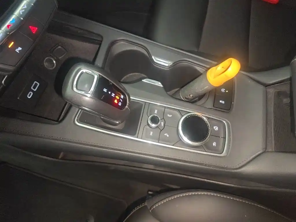 Cadillac XT4 2018 Model 28T 2WD Technology фото 14