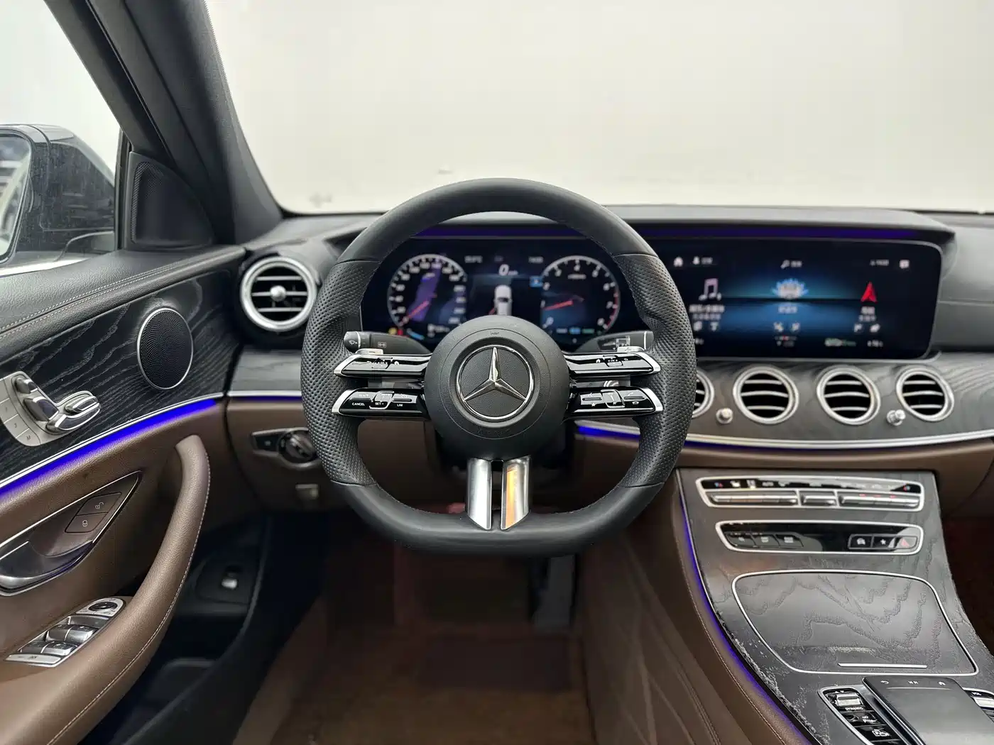 Mercedes-Benz E-Class (Import) 2021 E 260 Fashion Sport Edition фото 3