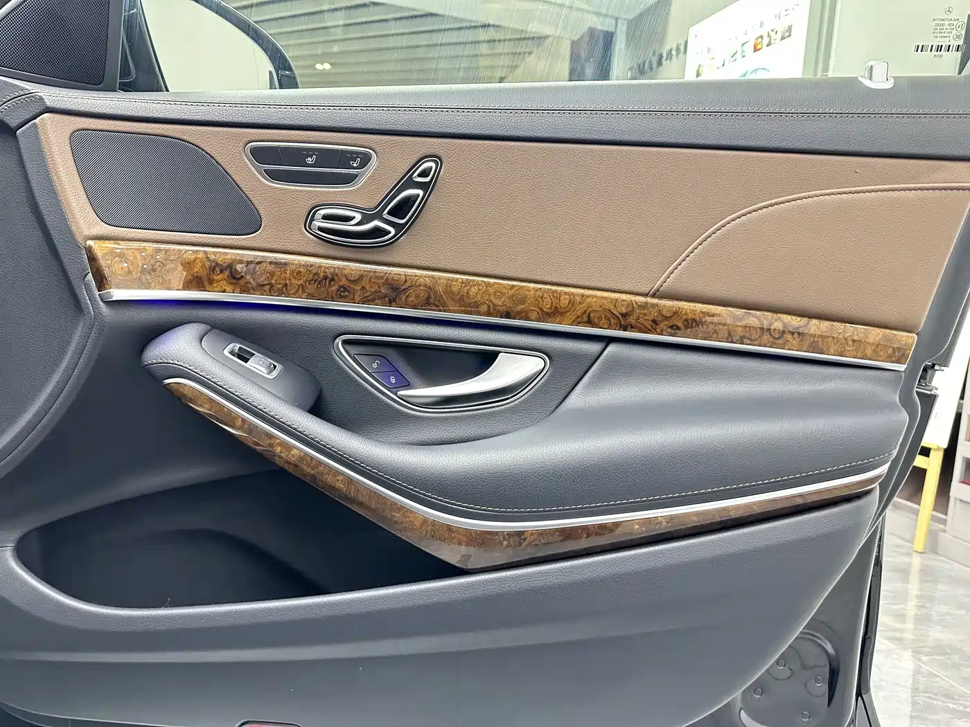 Mercedes-Benz S-Class 2014 S 400 L Premium фото 25
