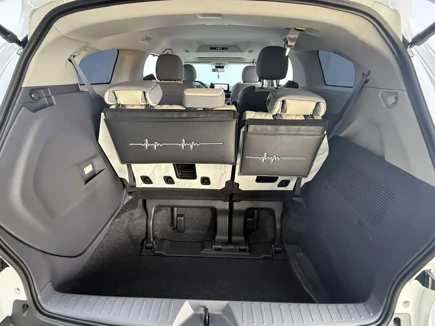 Toyota Sienna 2025 2024 2.5L Hybrid Comfort Edition