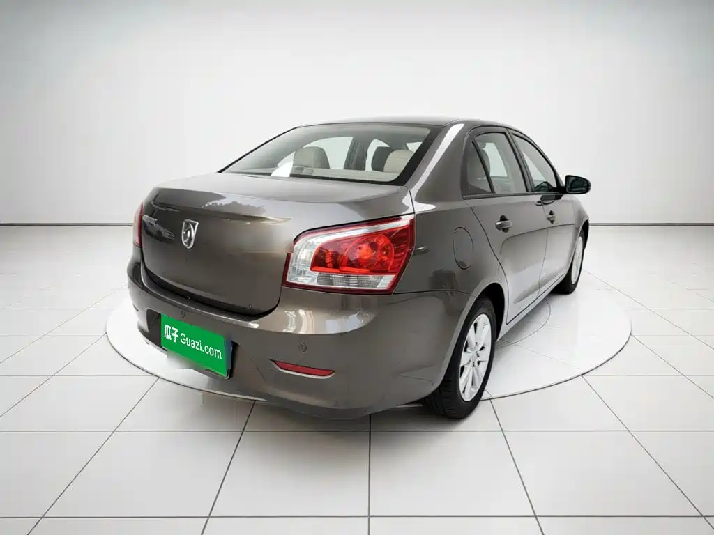 Baojun 630 2015 2014 1.5L Manual Comfort