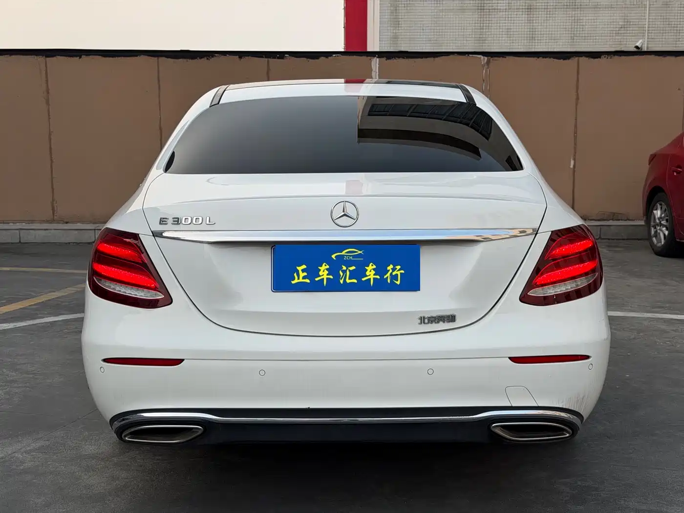 Mercedes-Benz E-Class 2019 E 300 L Luxury фото 3