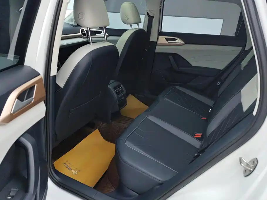 Volkswagen Tharu 2025 2024 300TSI 2WD Full Moon Edition