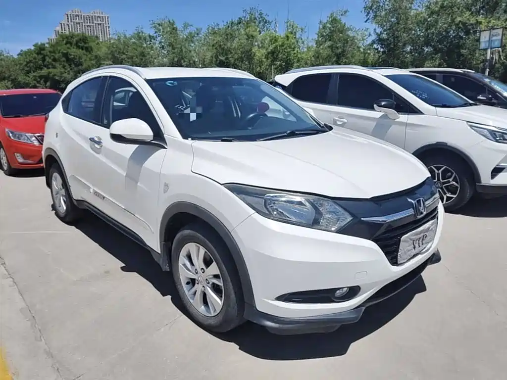 Honda Vezel 2015 2015 1.5L CVT 2WD Comfort
